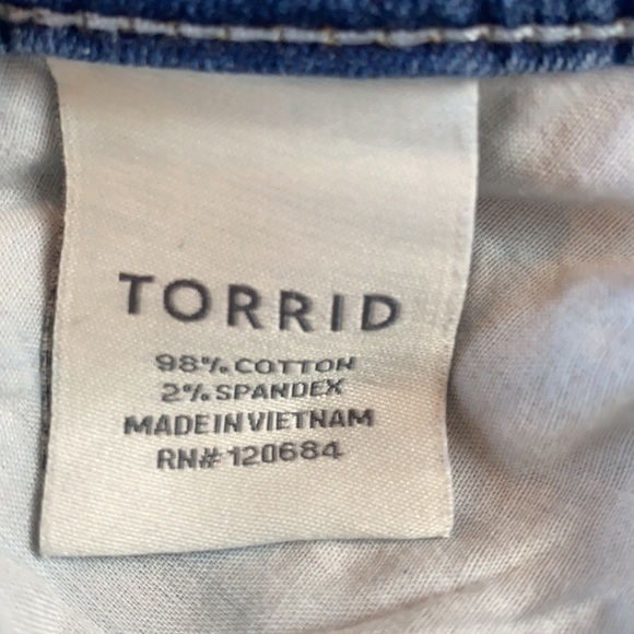 Torrid Slim Boot jeans Plus size 24 - Picture 5 of 5